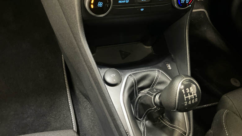 Ford Fiesta 1.0 EcoBoost Titanium 5dr Petrol Hatchback